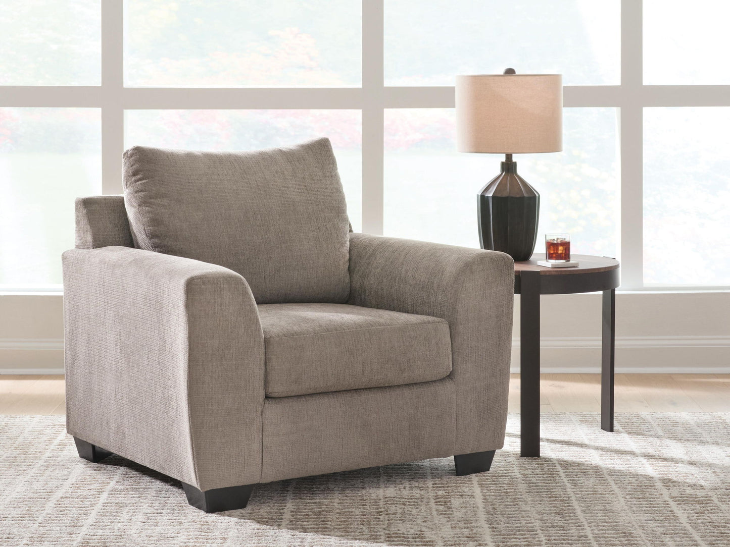 Loreo - Chair
