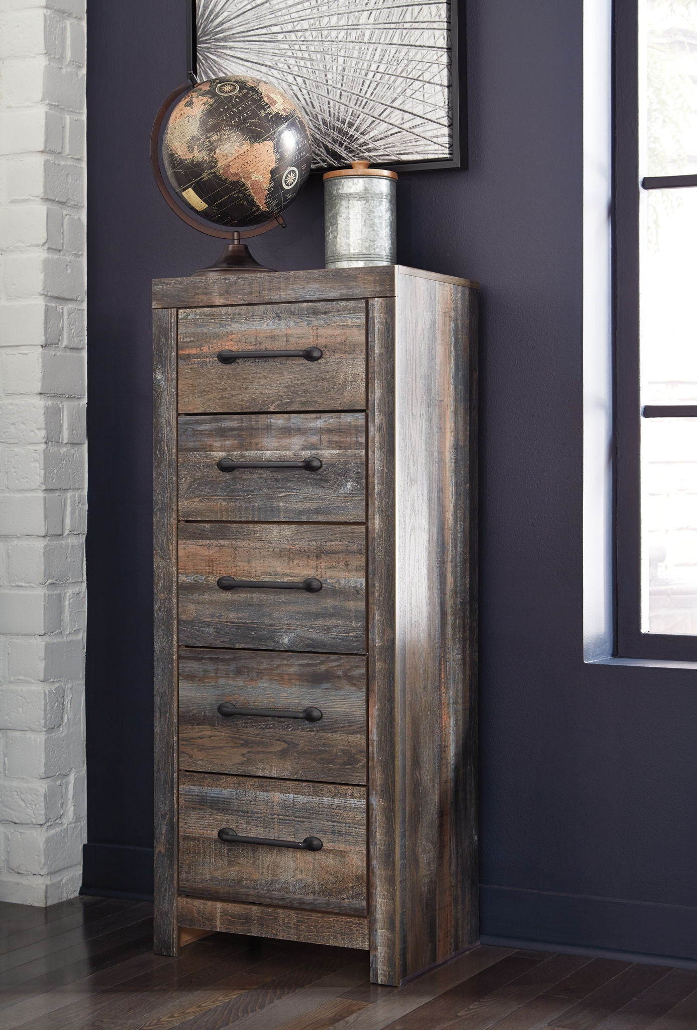 Drystan - Narrow Chest - Brown / Beige