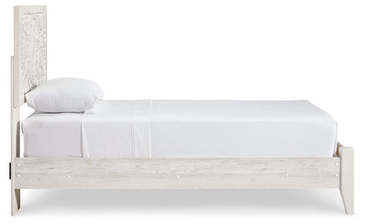 Paxberry - Panel Bed