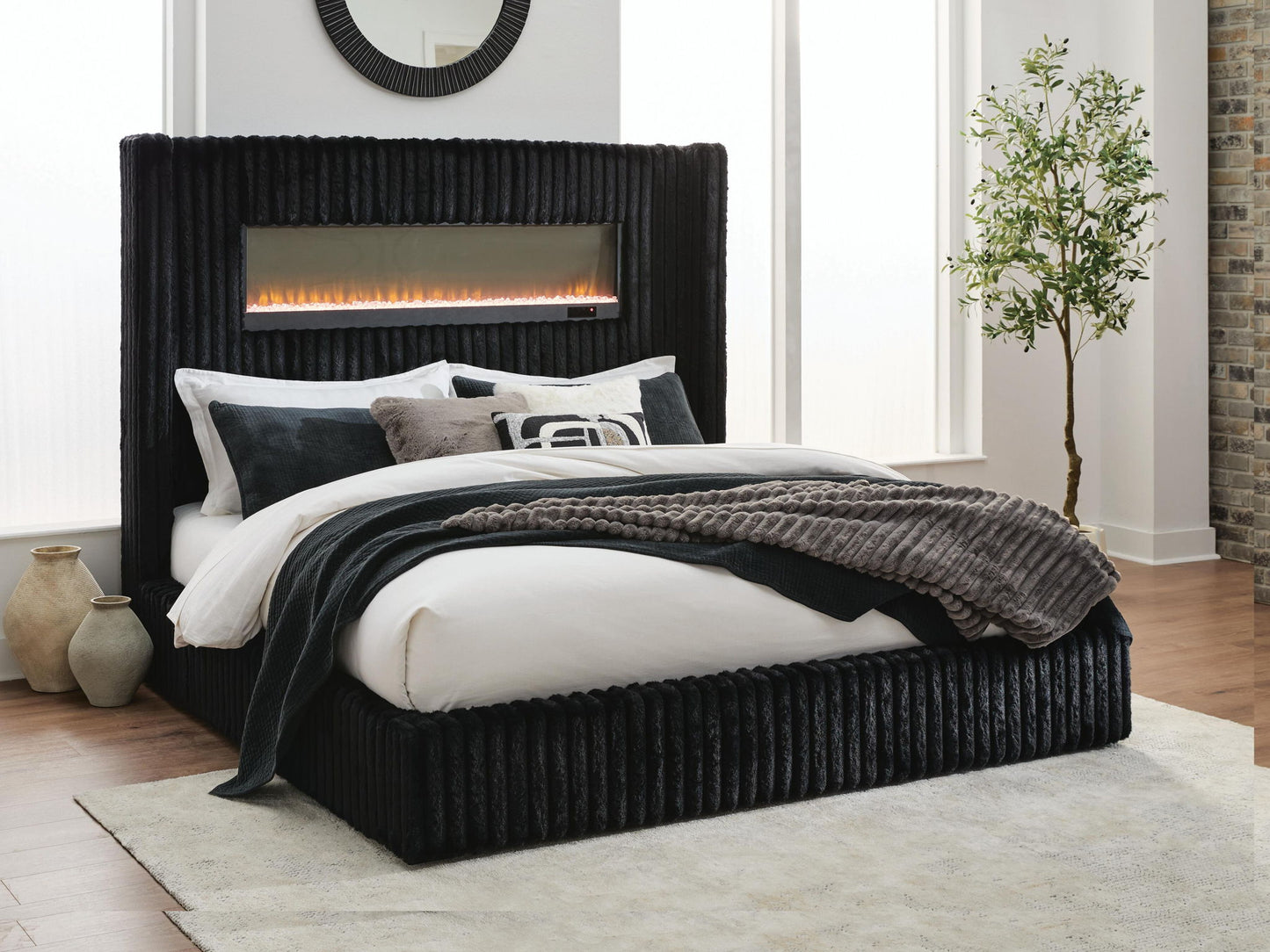 Tayleena - Upholstered Bed With Fireplace And Wireless Audio