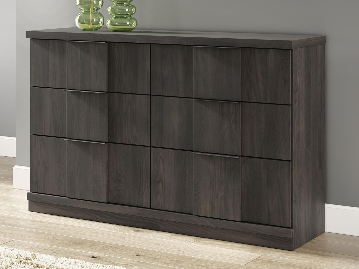 Shaehartin - Six Drawer Dresser