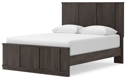 Shaehartin - Queen Panel Platform Bed - Dark Brown