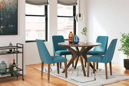 Lyncott - Dining Room Table Set