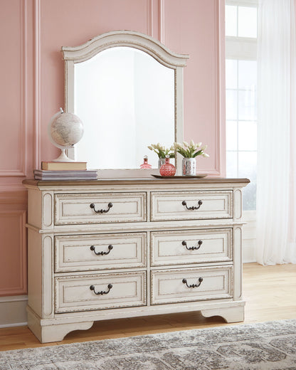 Realyn - Dresser