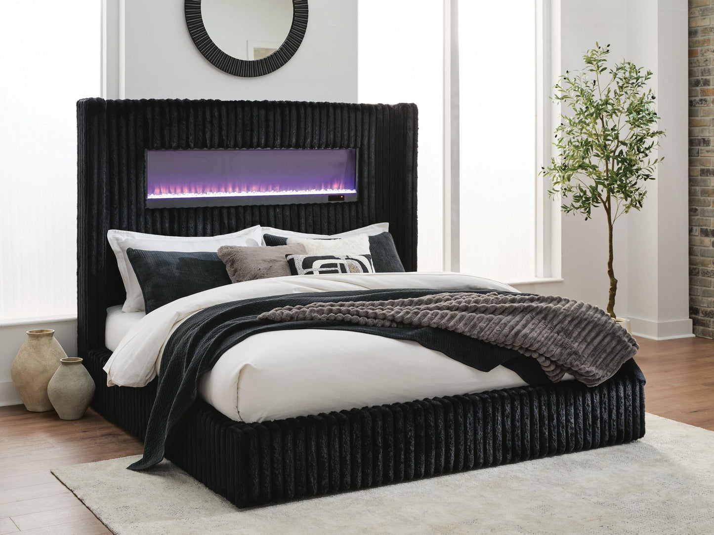 Tayleena - Upholstered Bed With Fireplace And Wireless Audio