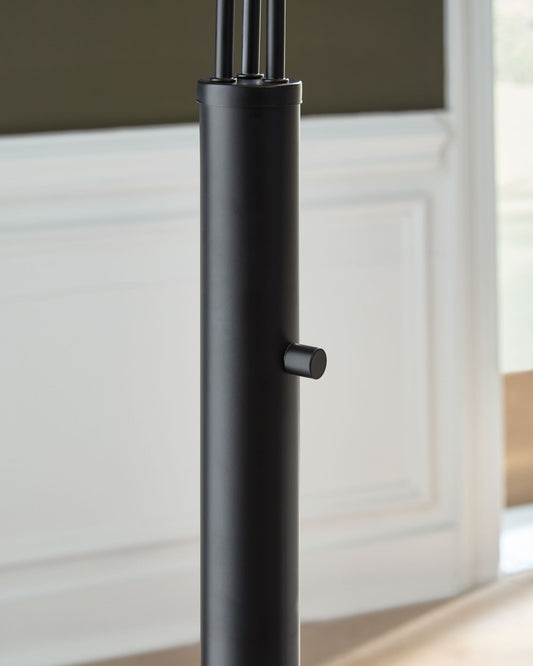 Gibbswellner - Metal Arc Lamp - Black