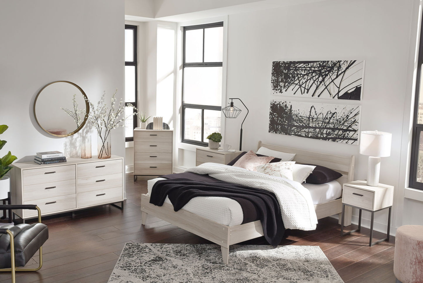 Socalle - Panel Platform Bed