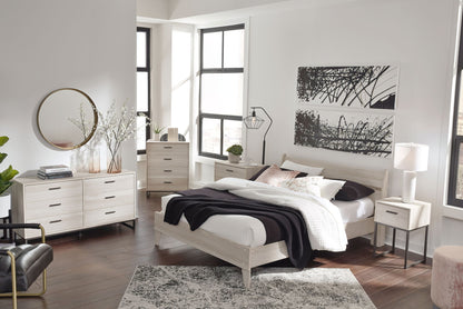 Socalle - Panel Platform Bed