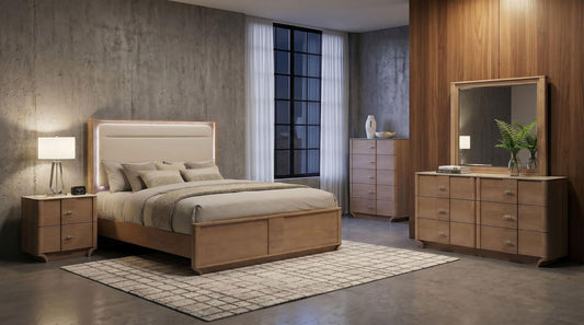 Leanne 5-piece Eastern King Bedroom Set Light Oak