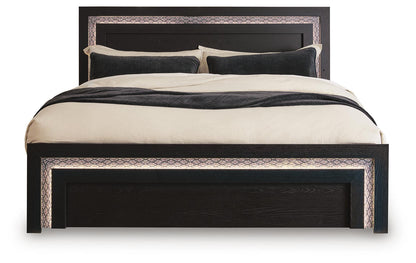 Brizmore - Panel Bed