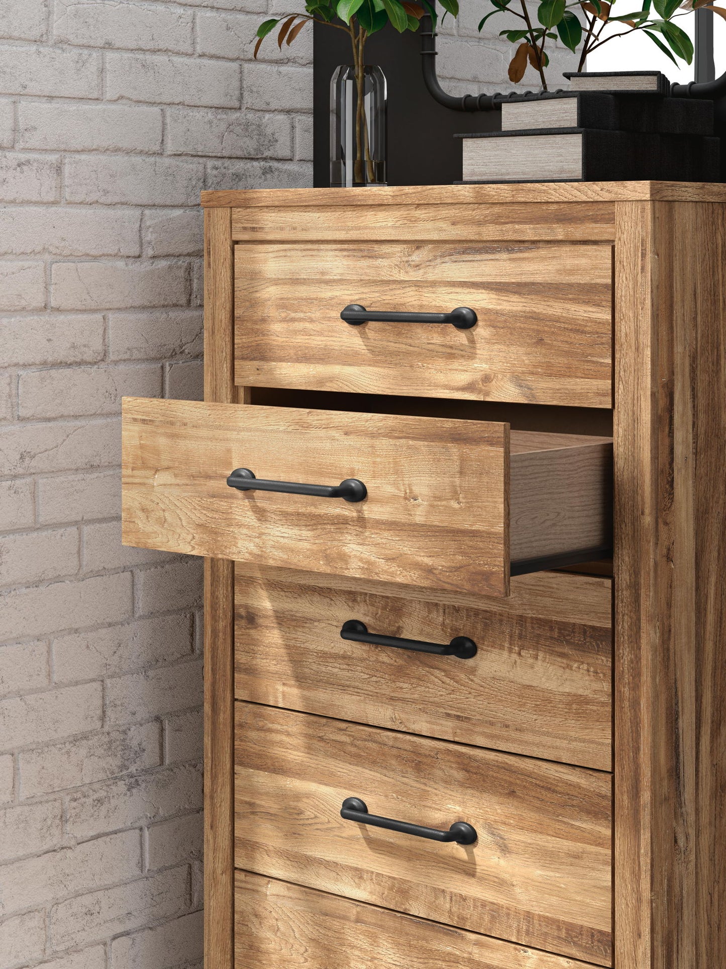 Maystonna - Five Drawer Chest - Brown