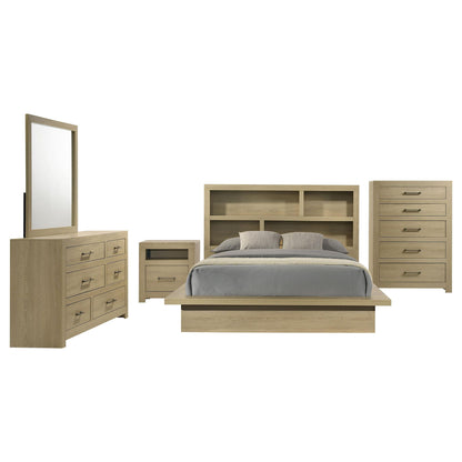 Hendricks 5-piece Eastern King Bedroom Set Light Oak