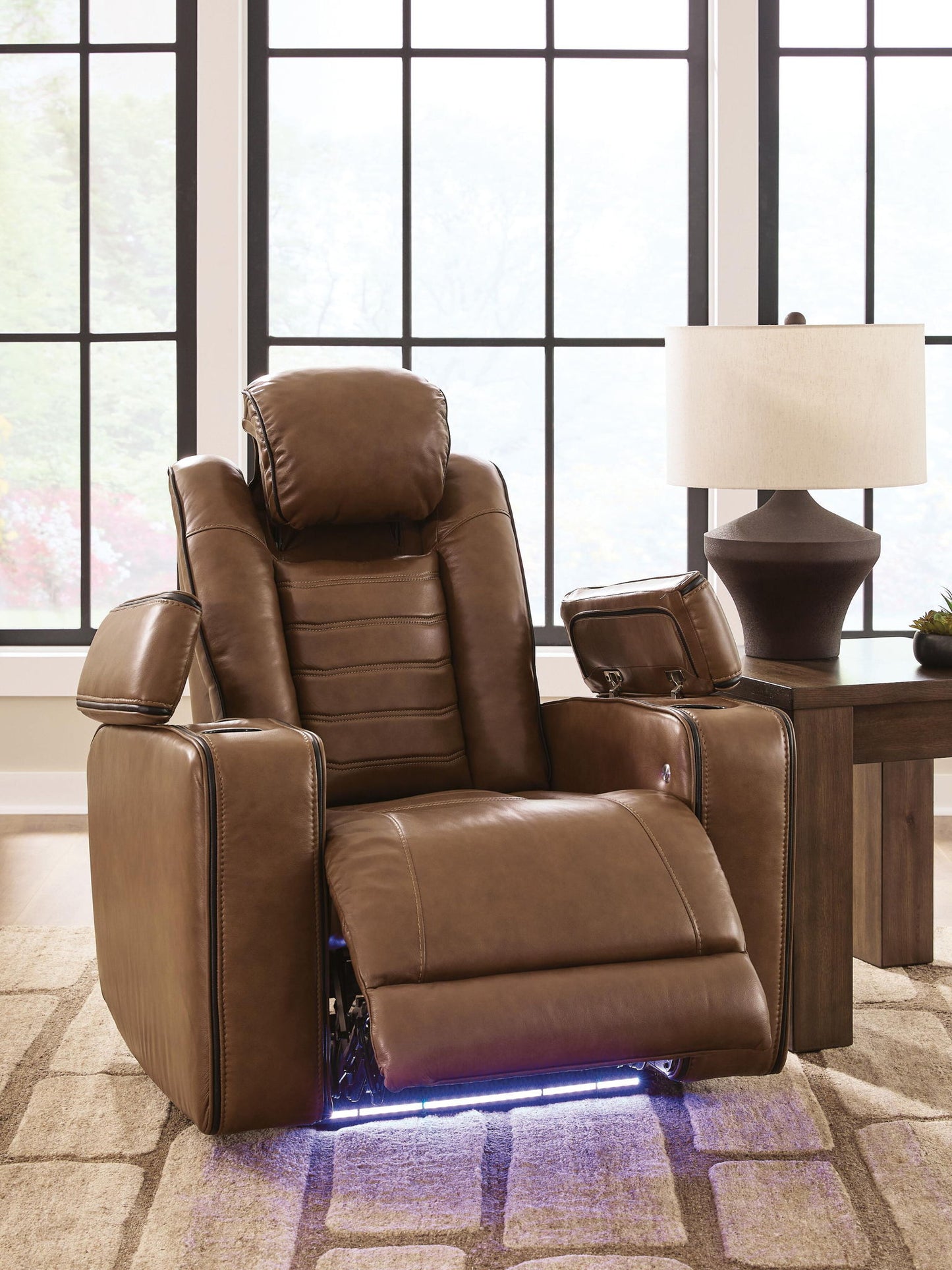 Gruaro - Power Recliner With Adjustable Headrest - Amber