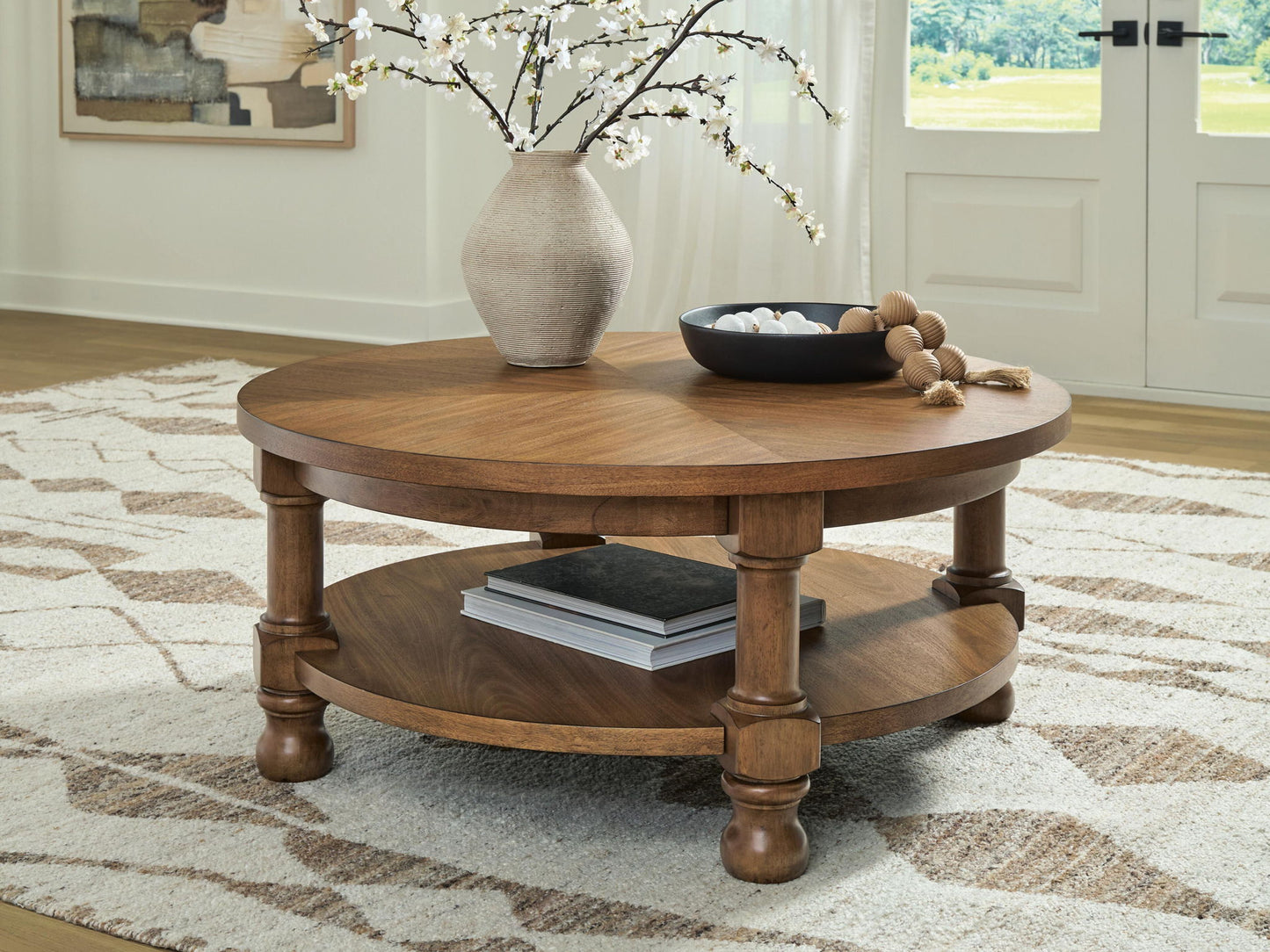 Chadworth - Round Table