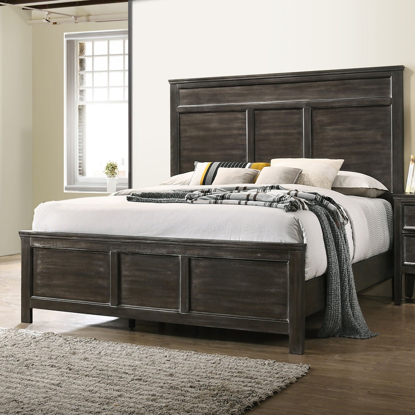 Andover - Panel Bed