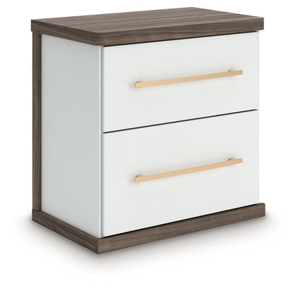 Kendanport - 3 Pc. - Dresser And 2 Nightstands - Brown / White