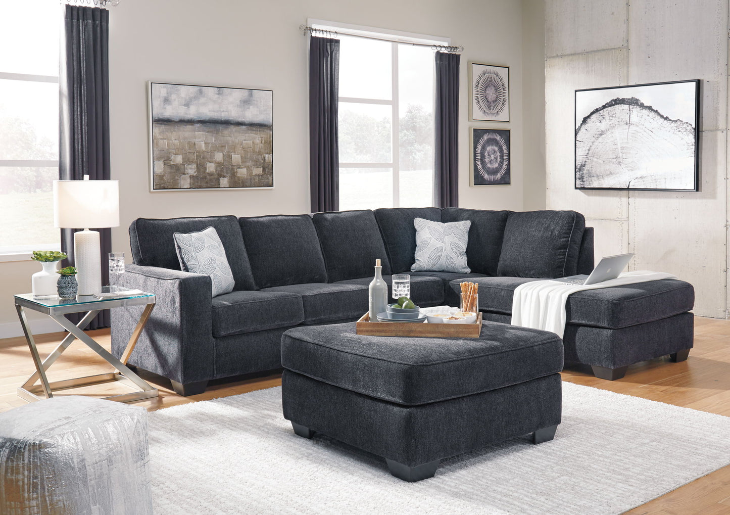 Altari - Sectional With Chaise