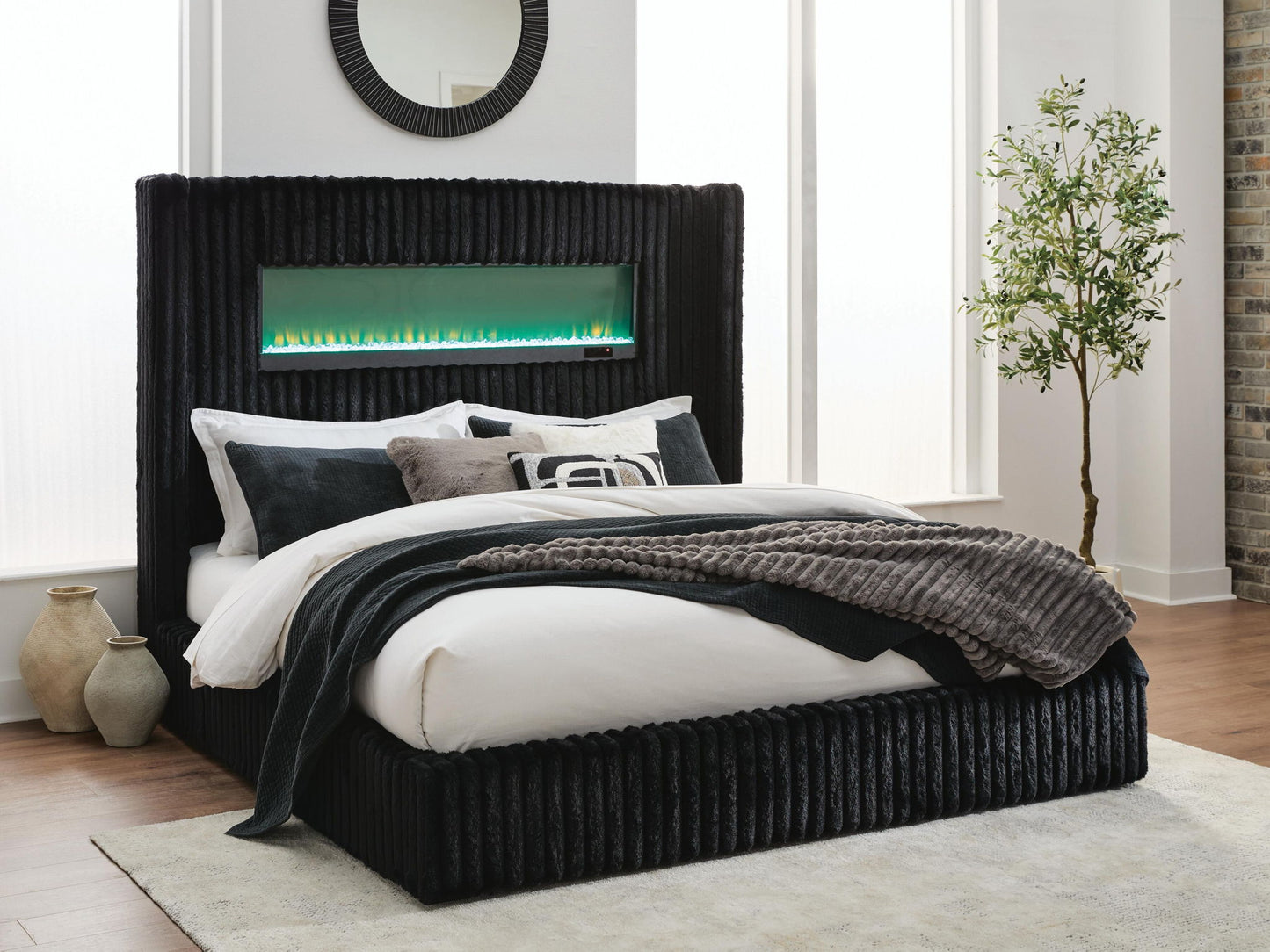 Tayleena - Upholstered Bed With Fireplace And Wireless Audio
