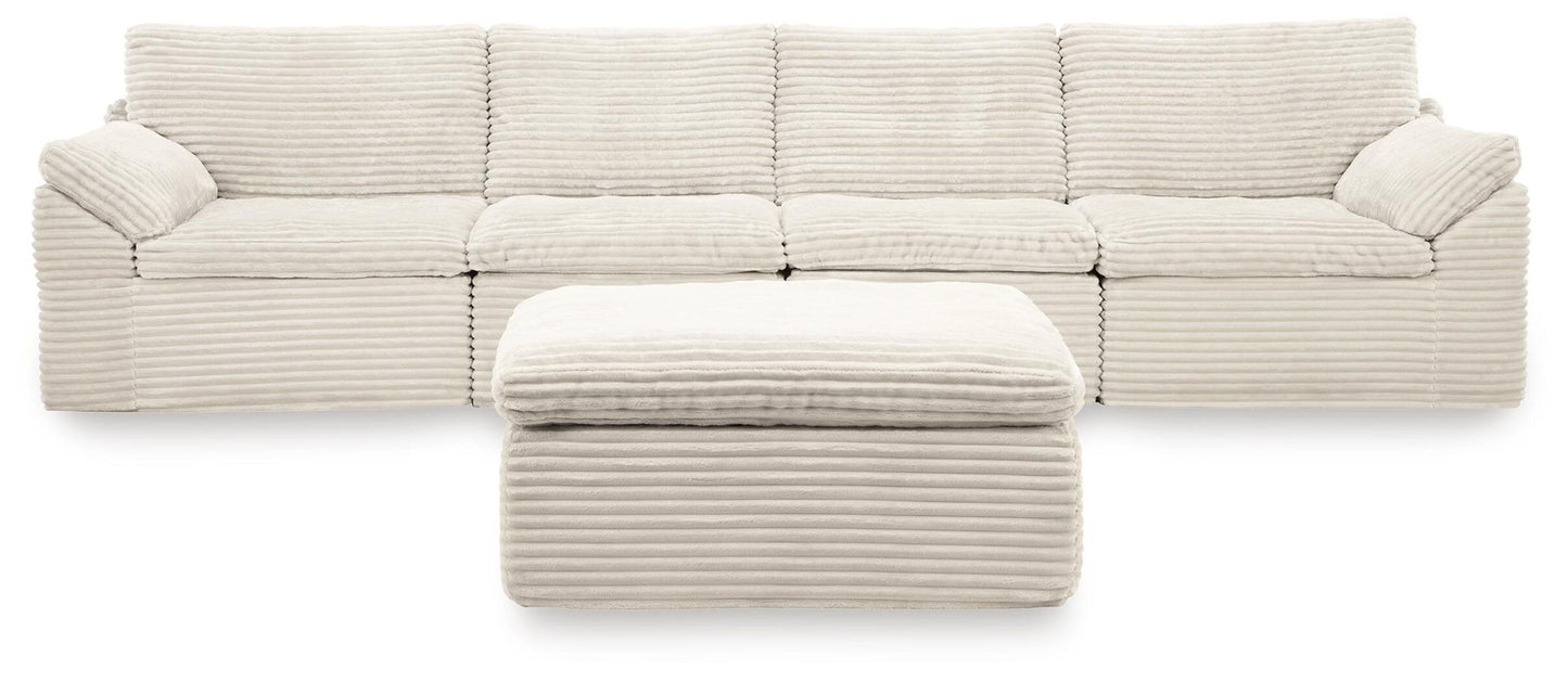 Fannin - 4-Piece Sectional With Ottoman - Ivory