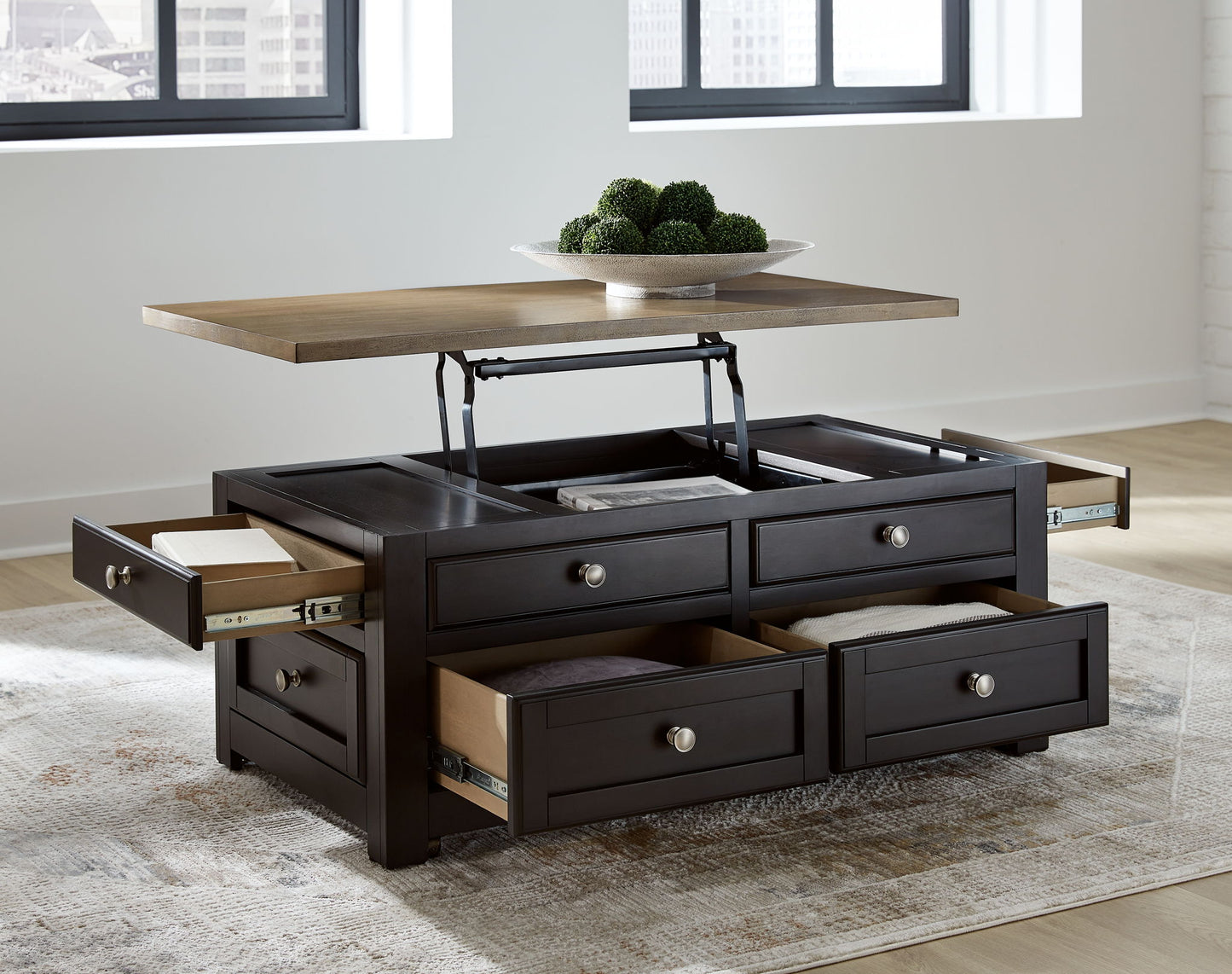 Drazmine - Lift Top Cocktail Table - Brown