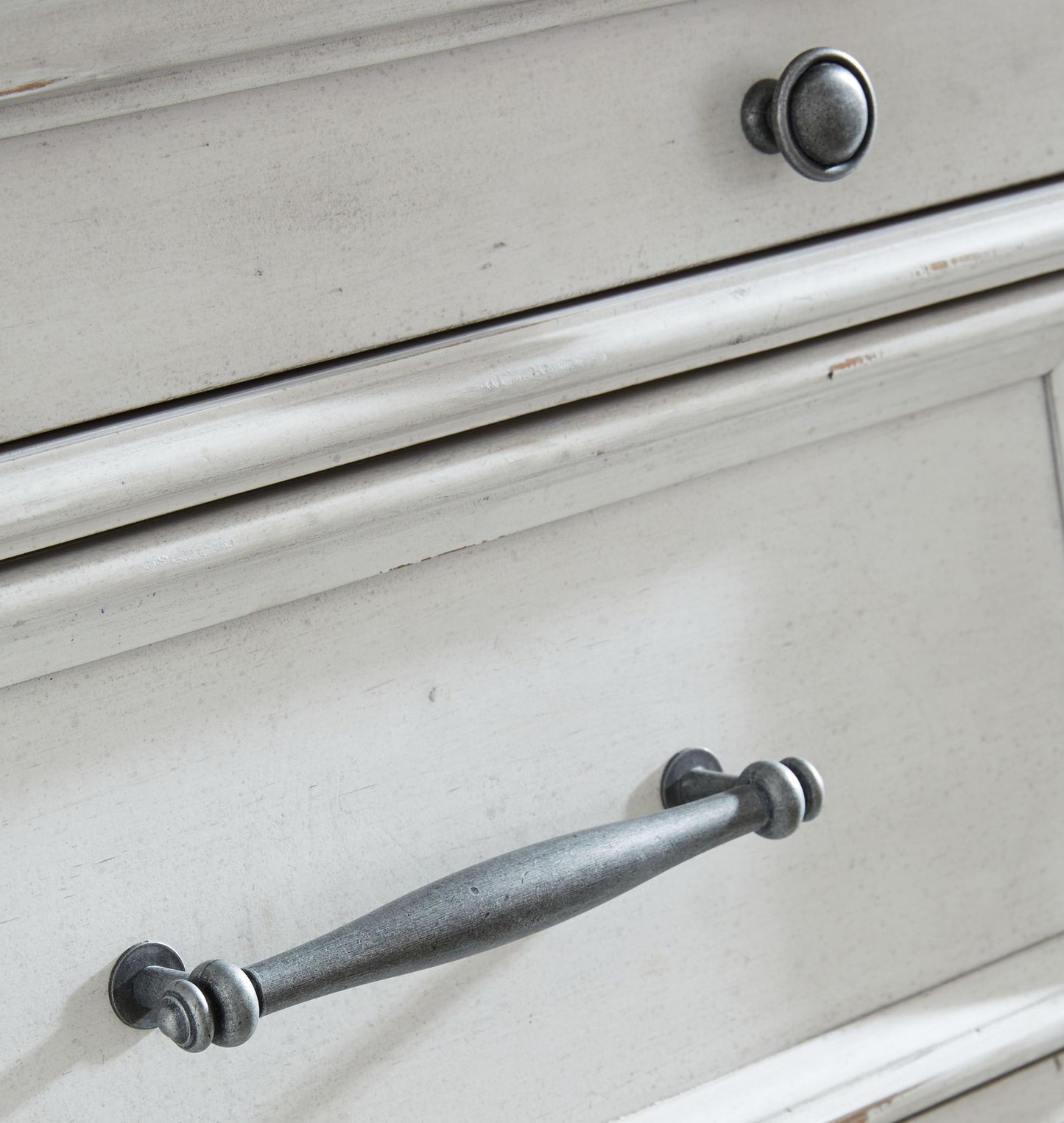 Kanwyn - Dresser