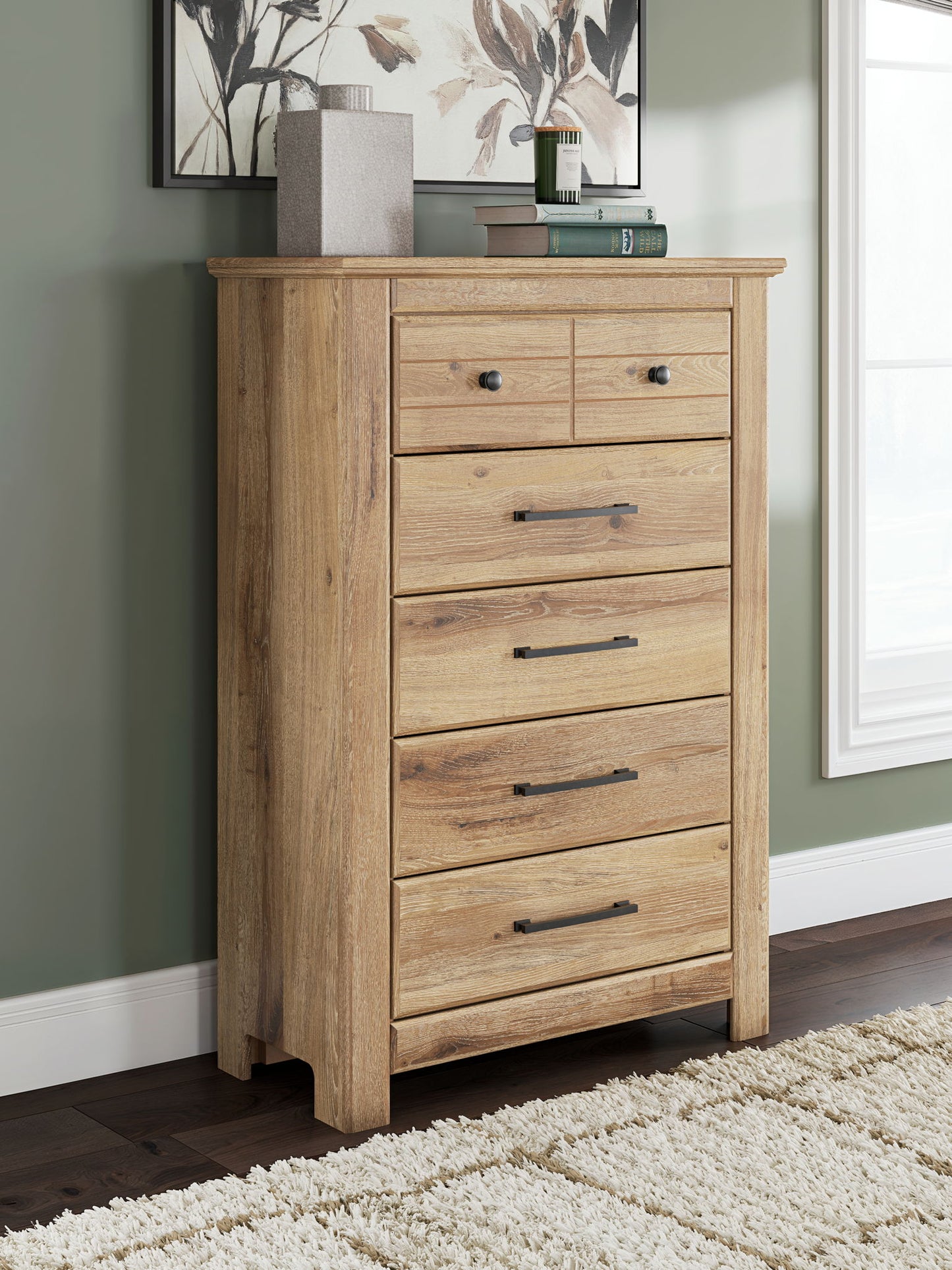 Makidern - Five Drawer Chest