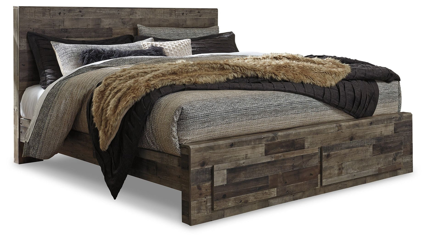 Derekson - Panel Bed