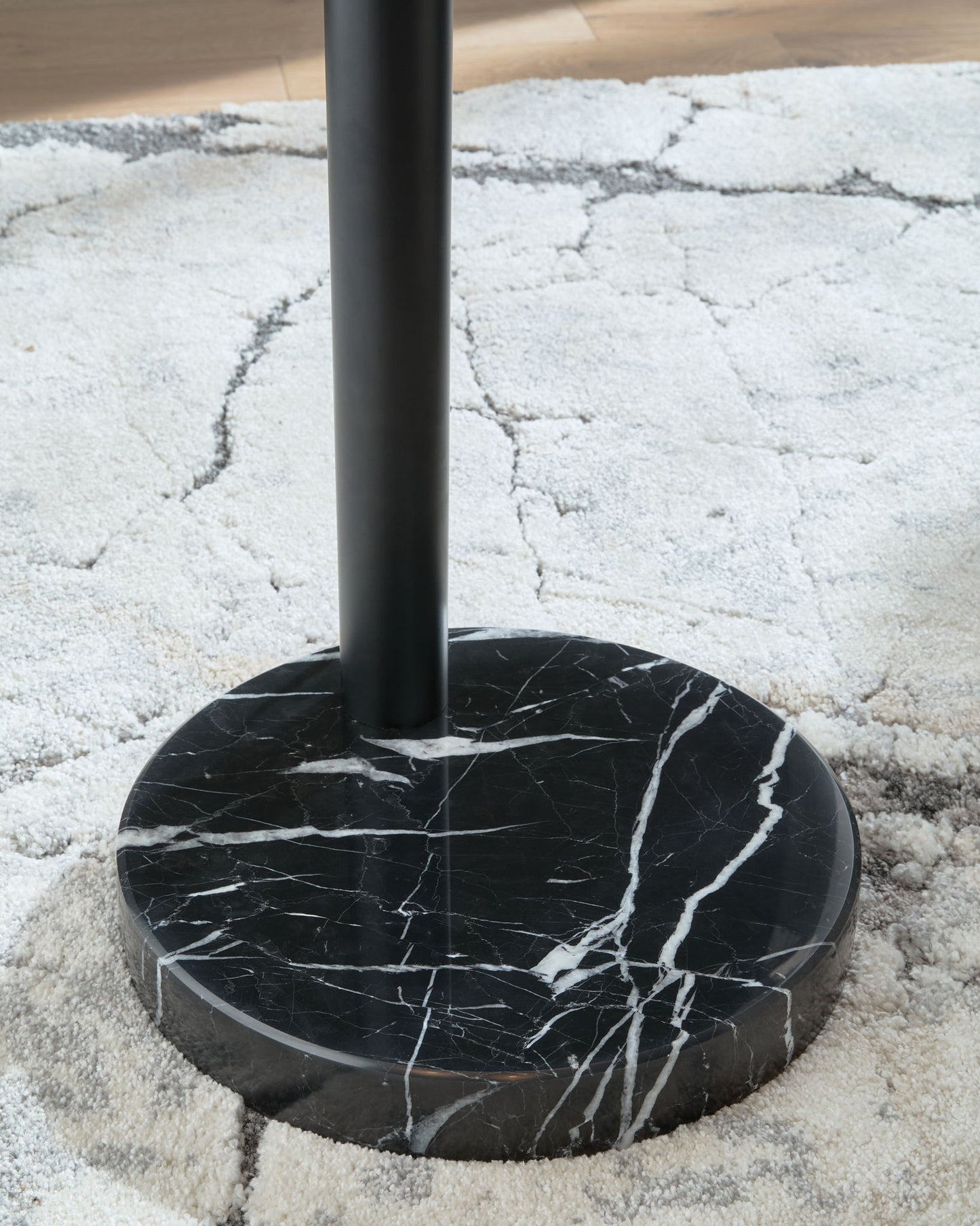 Gibbswellner - Metal Arc Lamp - Black