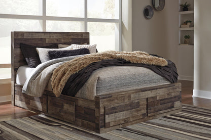 Derekson - Panel Bed