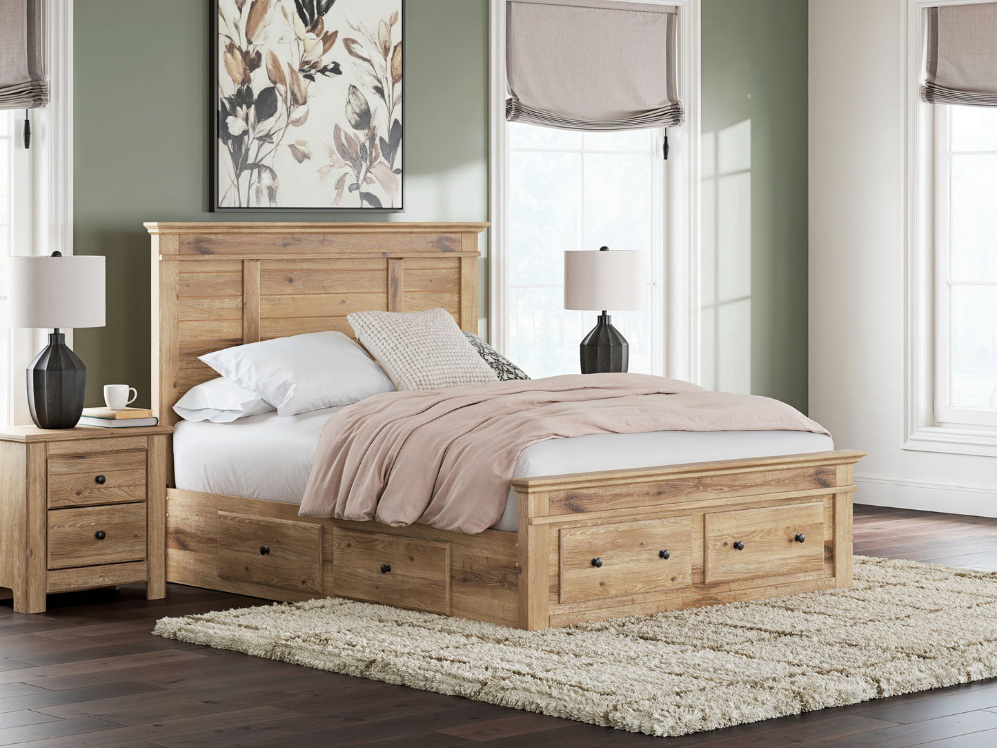 Makidern - Panel Storage Bed