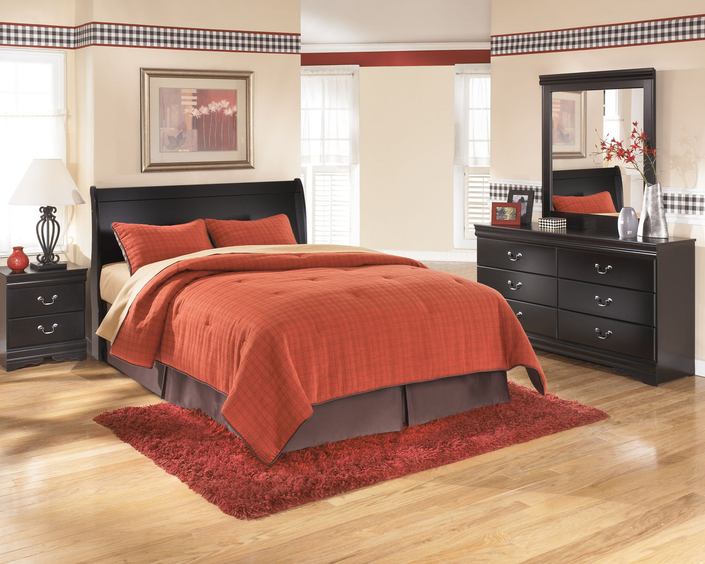 Huey Vineyard - Queen Sleigh Headboard - Black