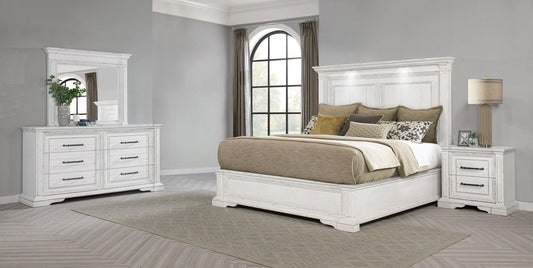 McKinney 4-piece Eastern King Bedroom Set Vintage White