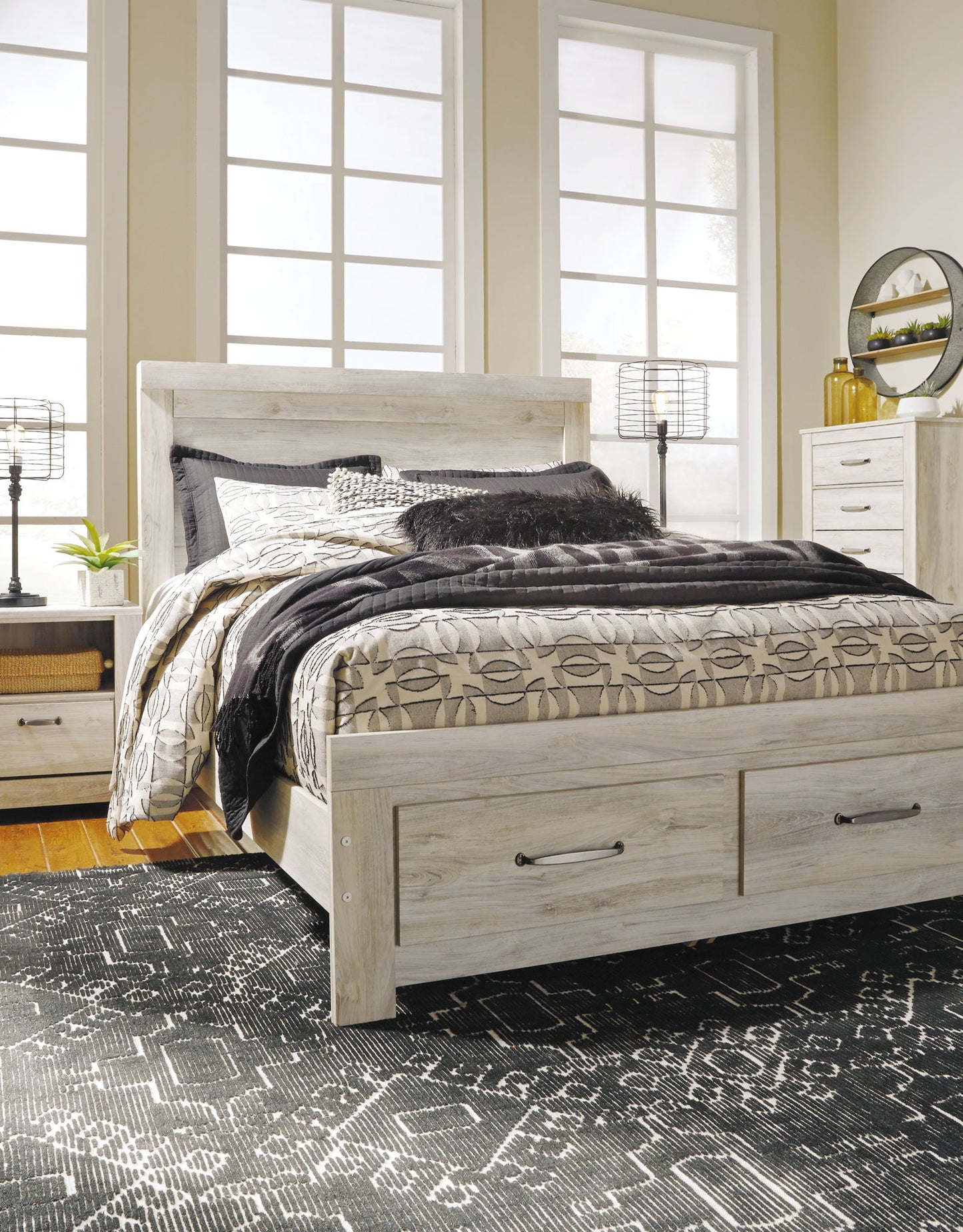 Bellaby - Platform Bed With Storage