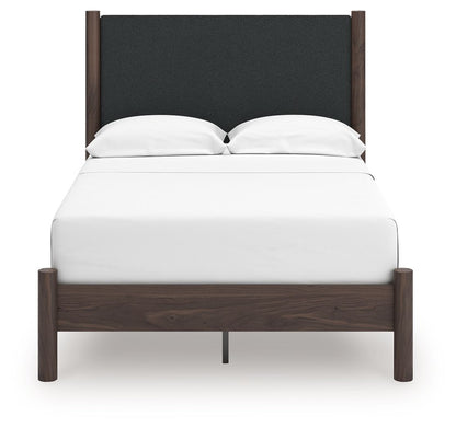 Pamytta - Upholstered Platform Bedroom Set