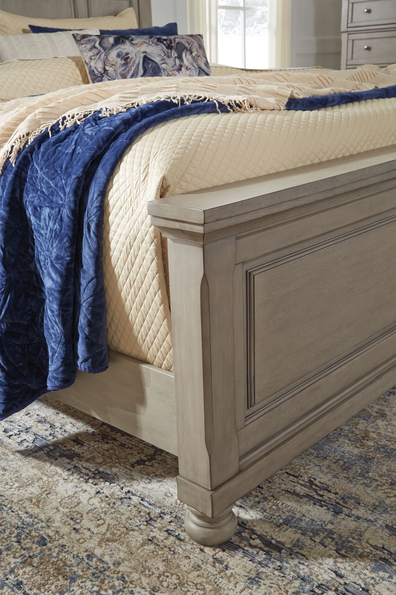 Lettner - Panel Bed