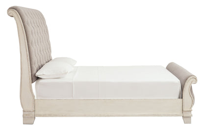 Realyn - Upholstered Sleigh Bed