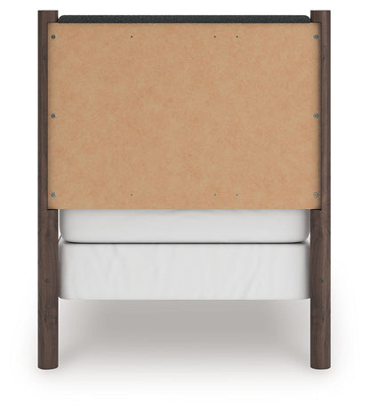 Pamytta - Upholstered Panel Bedroom Set