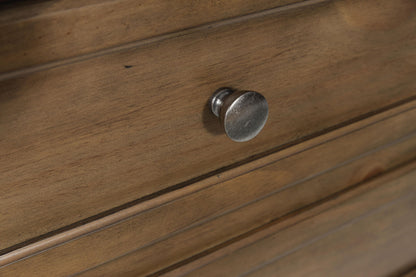 Feddinger - Five Drawer Chest - Medium Brown