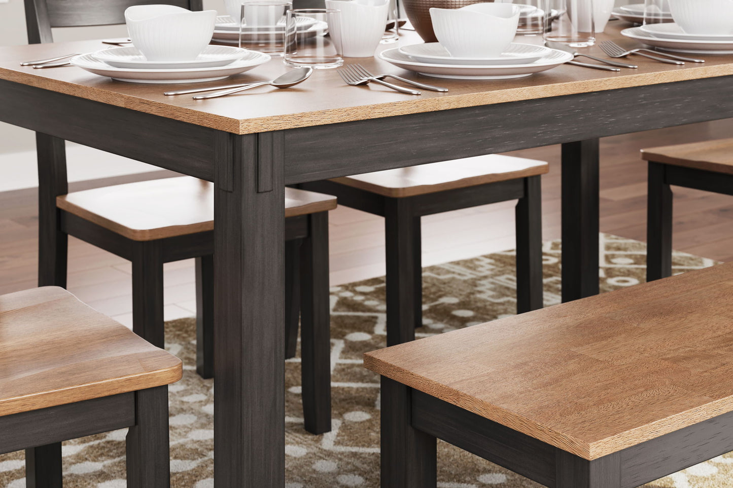 Gesthaven - Dining Room Table Set