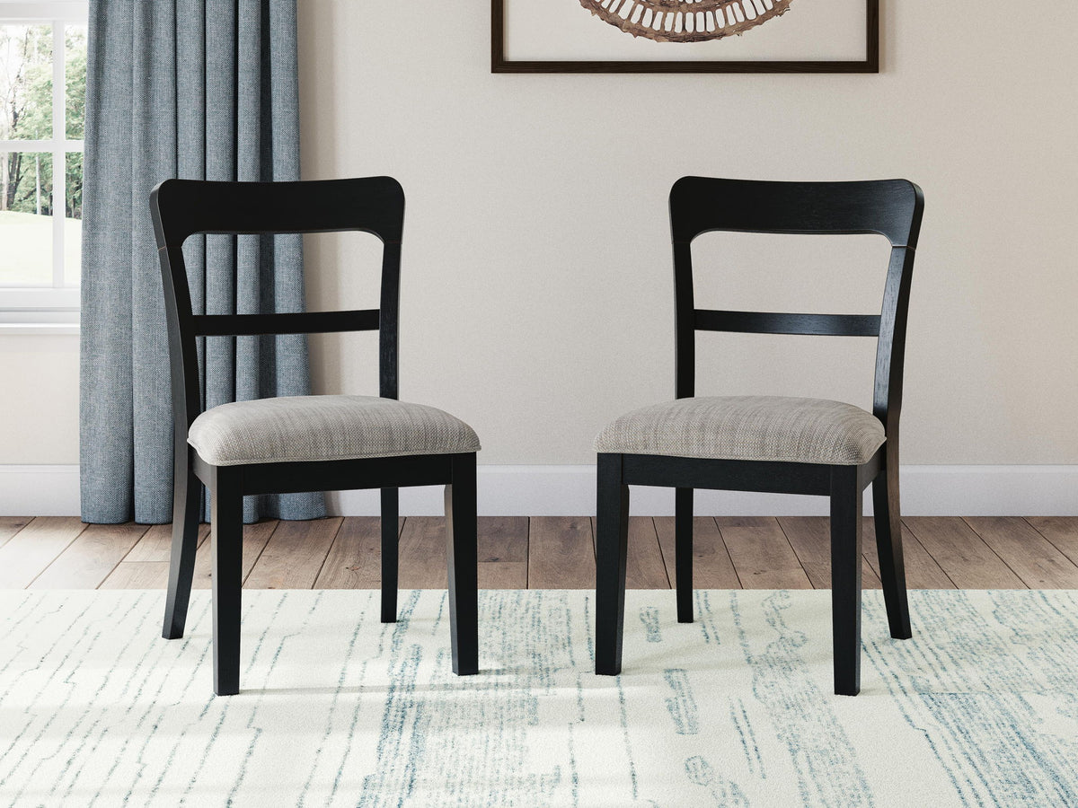 Greddinton - Round Dining Table Set - Black Chairs
