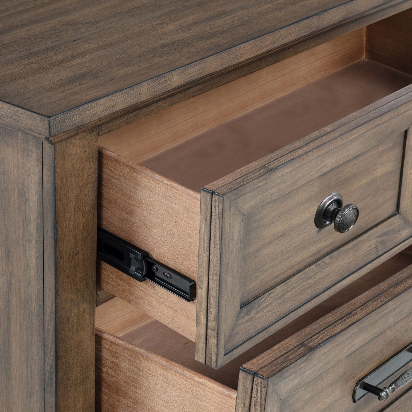 Mariana - Chest