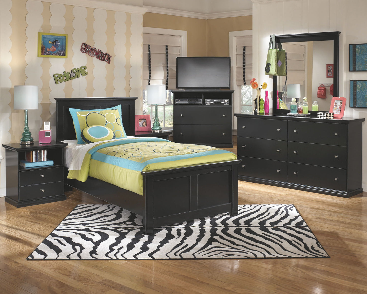 Maribel - Dresser