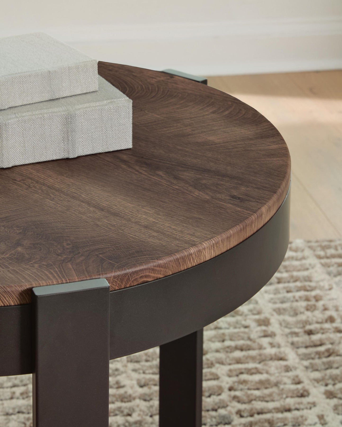 Horizon Hills - Occasional Table Set (Set of 3) - Brown / Black
