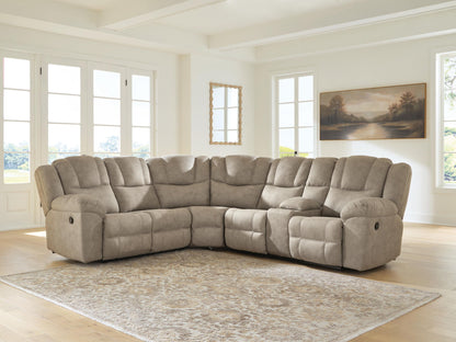 Pearce-Pike - Reclining Sectional